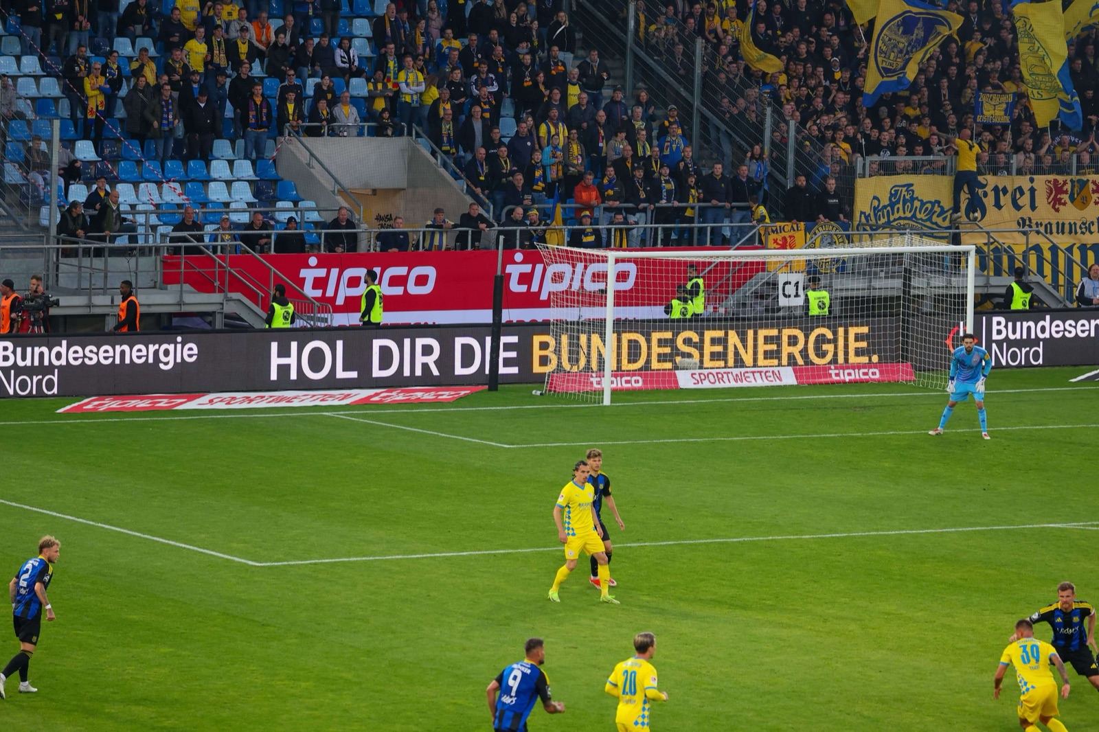 Stimmung im Stadion · 1. FC Saarbrücken – Eintracht Braunschweig